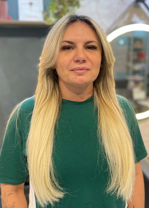 Mega hair, tranças e cabelos cacheados no Espaço Jack Oliveira, Tatuapé